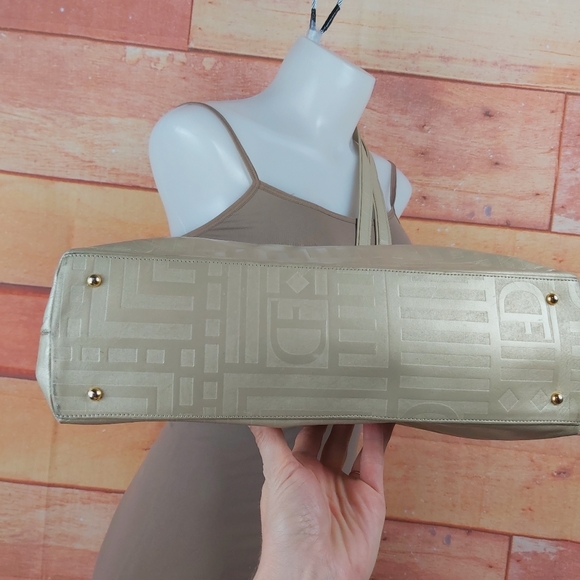 DUE FRATELLI genuine leather Made in Canada purse - Picture 4 of 8